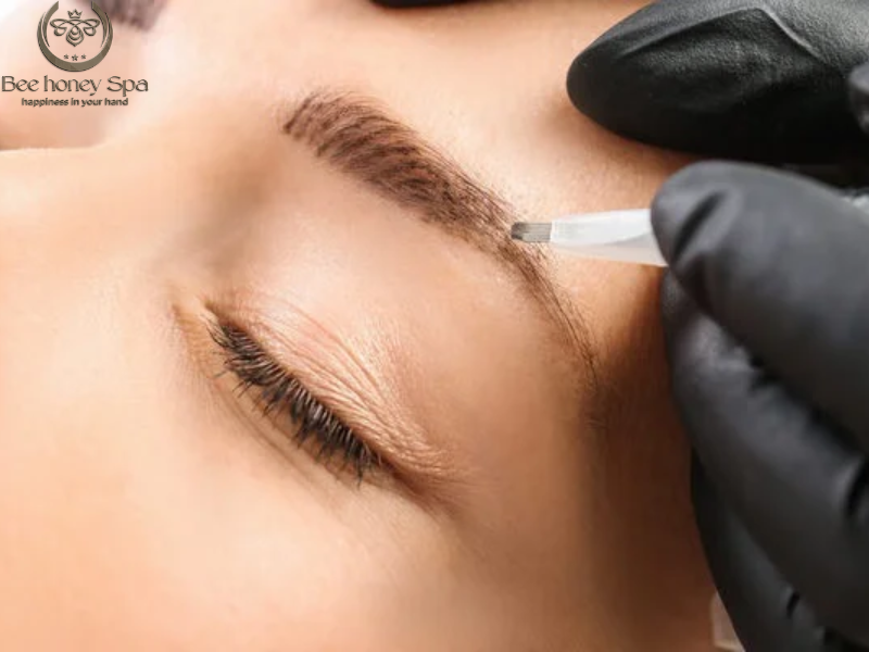 eyebrow in danang