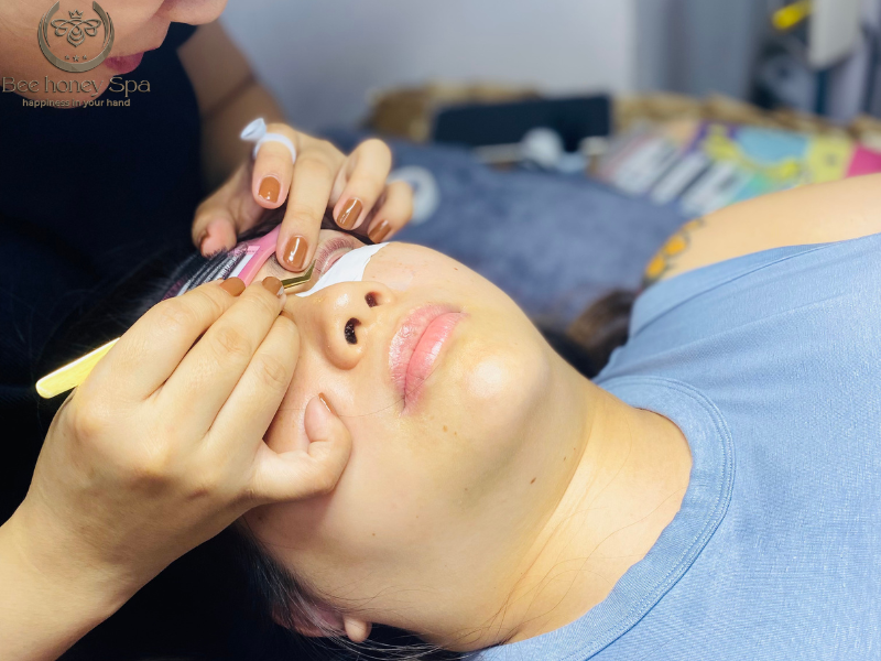 eyelash extension in da nang