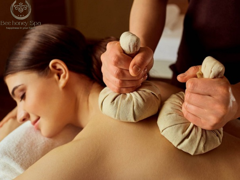 Herbal Massage in Da Nang