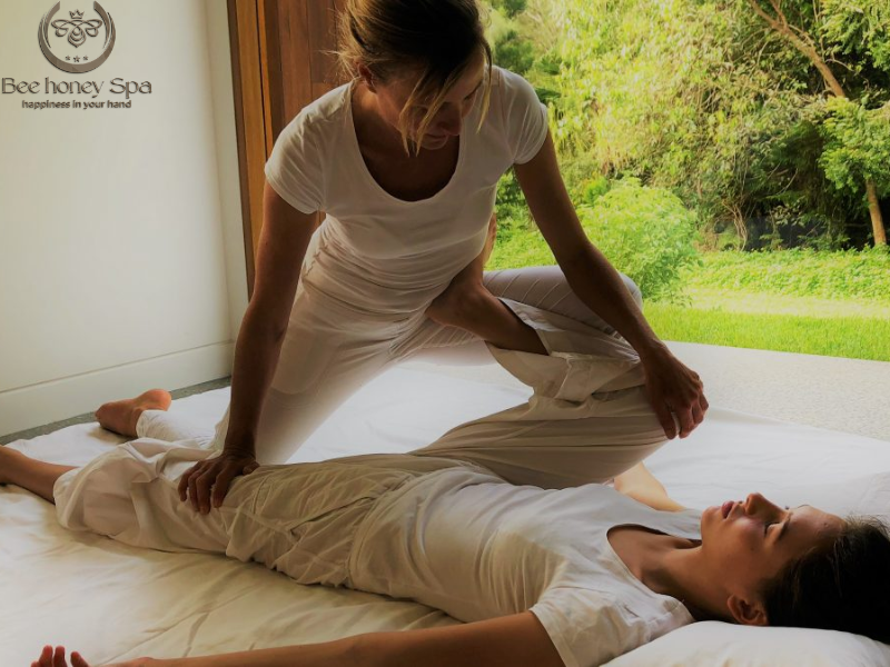 Shiatsu Massage Service