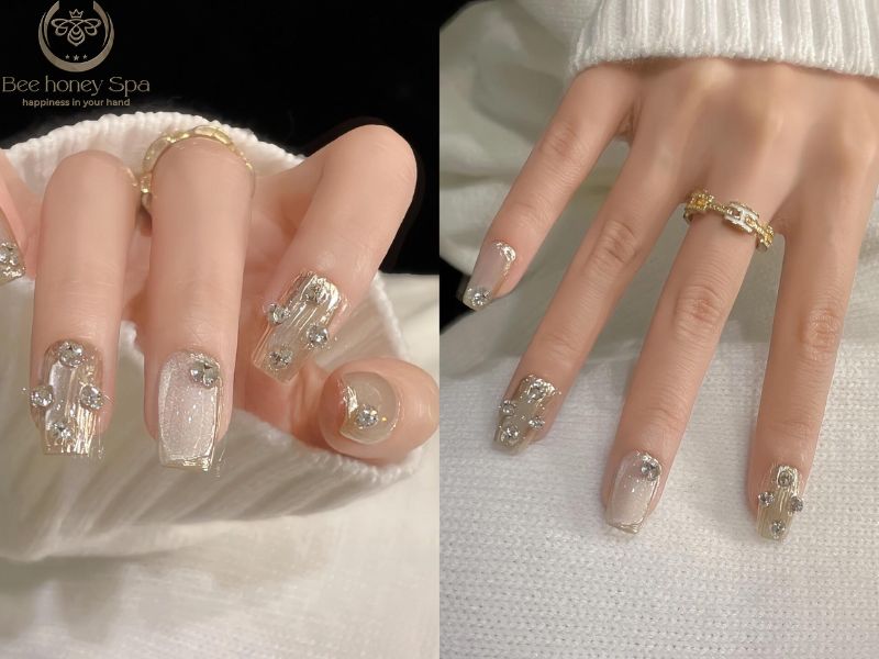 Glamorous Rhinestone Nail Designs