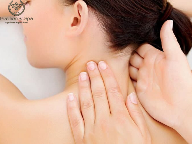Neck and Shoulder Pain Therapy Treatment